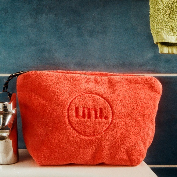 UNI 24hr body serum & Bag SET exfoliation Australian caviar collagen NEW SEALED - Picture 5 of 16